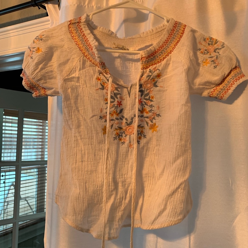 Girls embroidered blouse